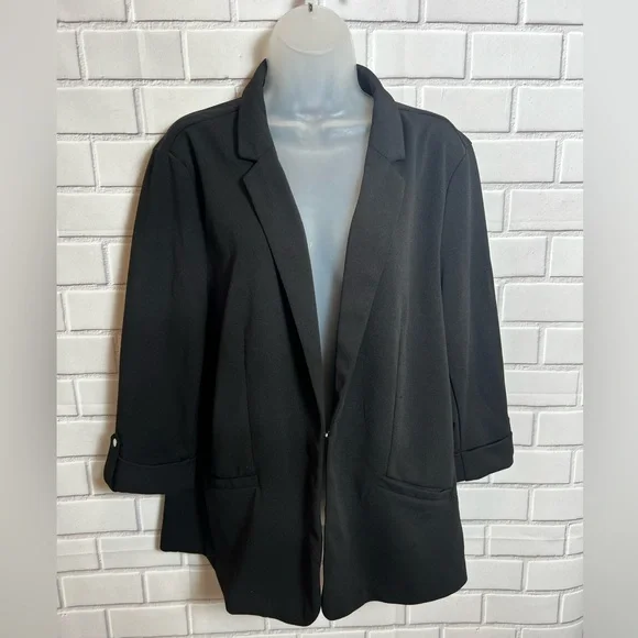 LOVE SCARLETT women black 3/4 sleeves blazer/size XL - Picture 2 of 8